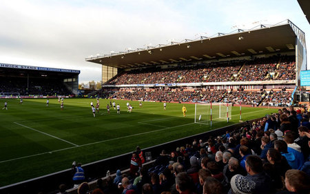 而队员则需 而队员则需